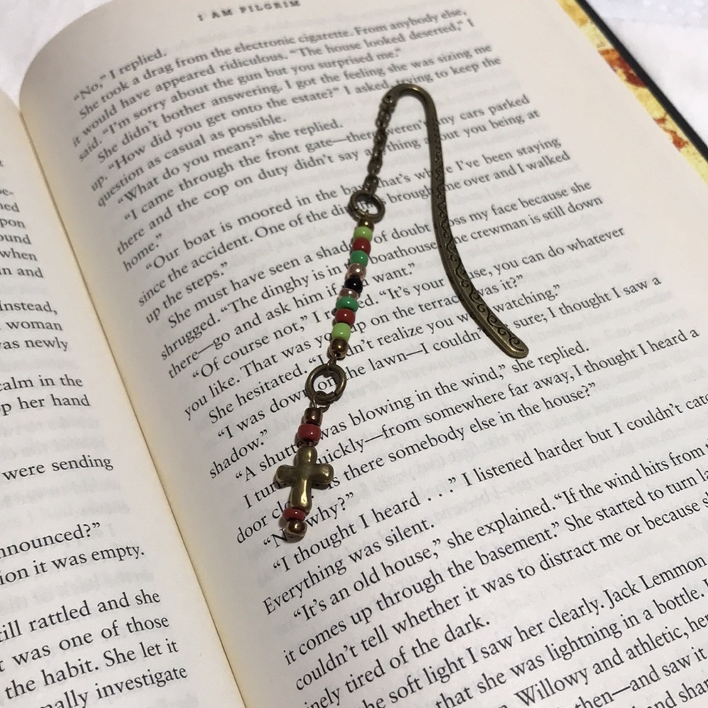 Metal Shepherd's Hook Bookmark w/Chain, Metal Cross Bead, & Glass Seed Beads - Picture 3 of 9